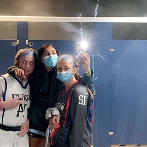 Meet your Posher, Ellie